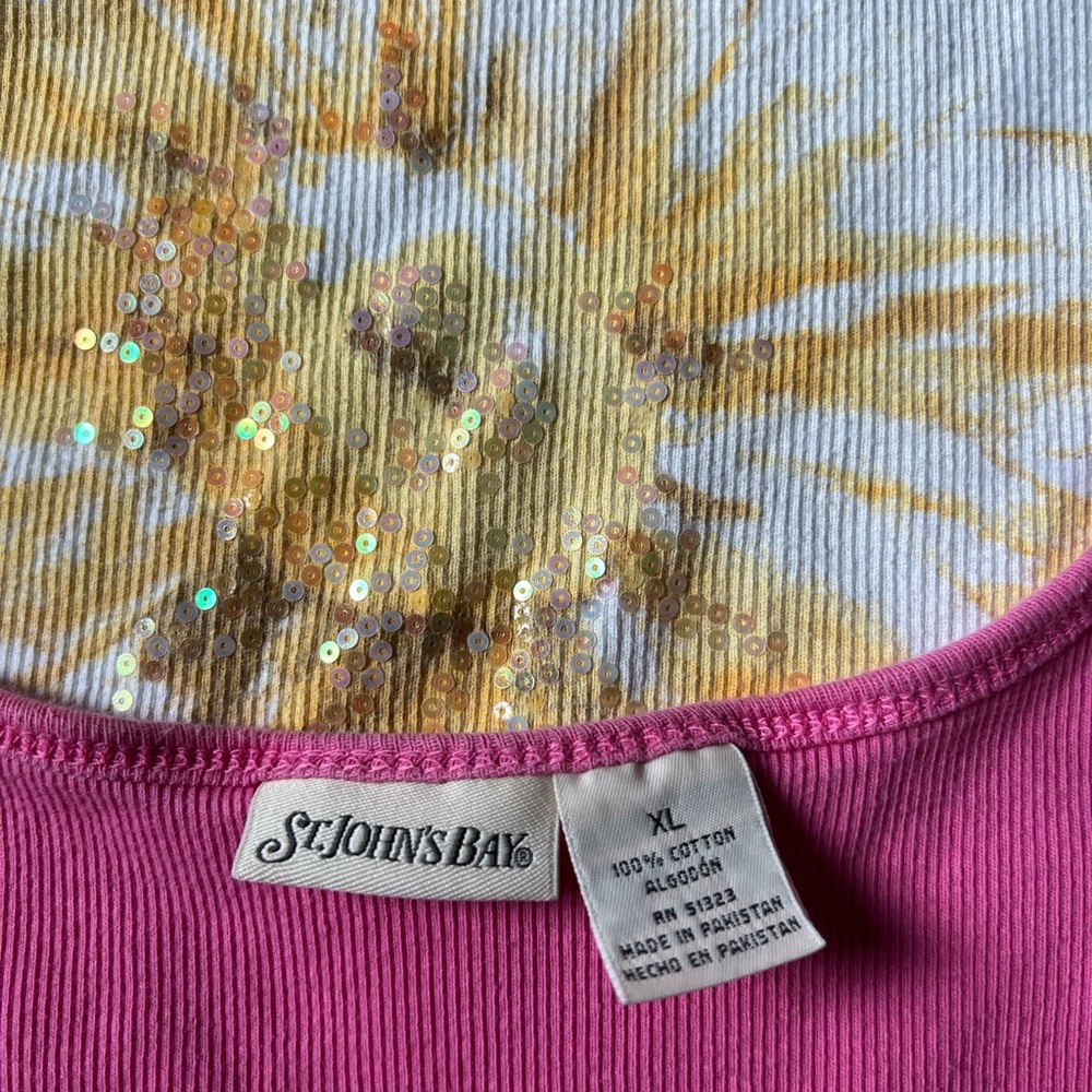 Two tank tops. White and pink - Picture 4 of 6